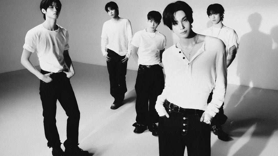 Photo courtesy of Jellyfish Entertainment
