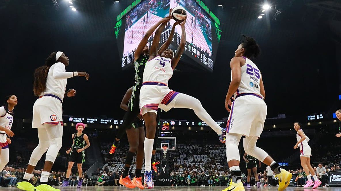 Seattle Storm lose fourth straight, 72-68, as Natasha Mack scores 18 for Mercury