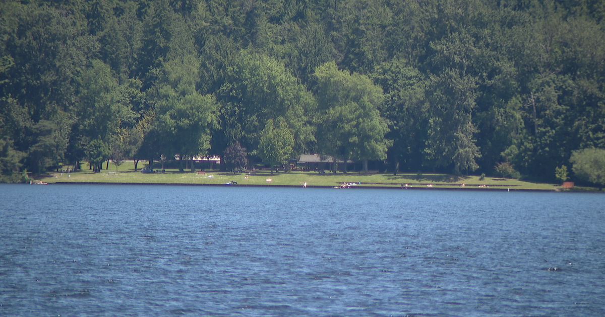 Officials warn of dangerous waters during Seattle heat advisory