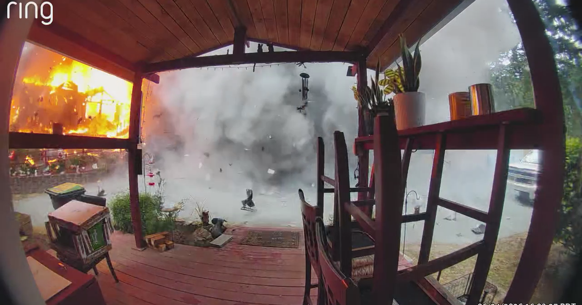 Whidbey Island, WA fireworks blast destroys homes, injures 5