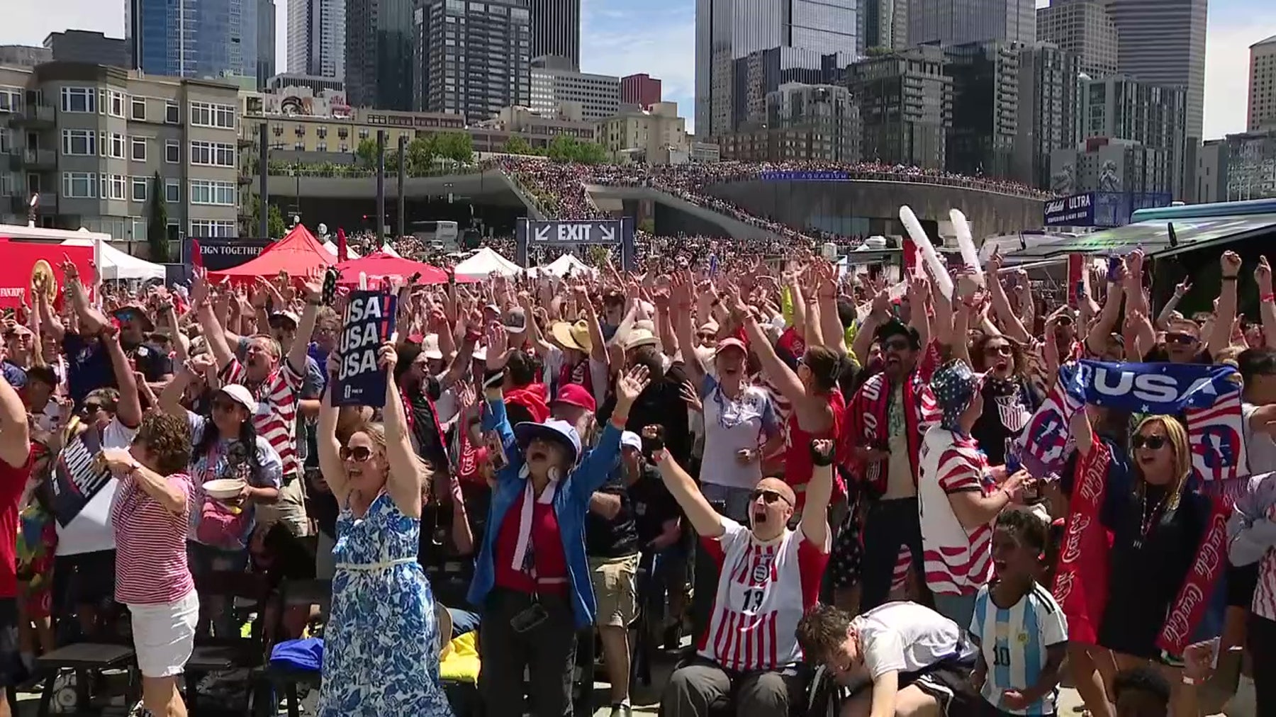 Rowdy Seattle fans cause seismic spike during USA, Australia World Cup match