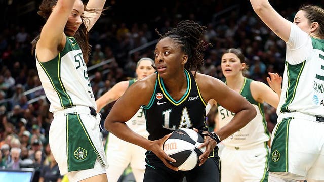 Seattle Storm lose 88-83 to Sparks as Nneka Ogwumike scores 24 points against former team
