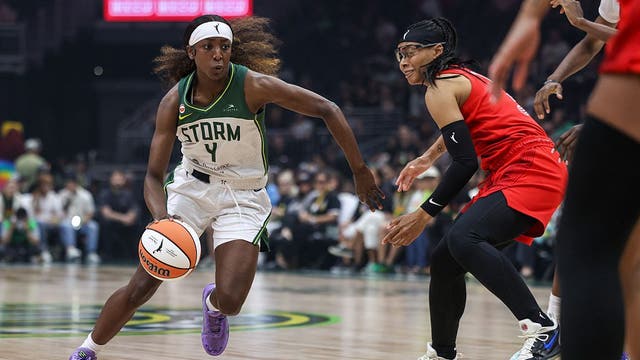 Flau'jae Johnson, Awa Fam lead Seattle Storm 105-90 over Dream