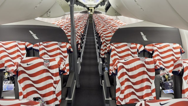 'Surprise send off': Seattle passengers met with World Cup gifts on LA flight