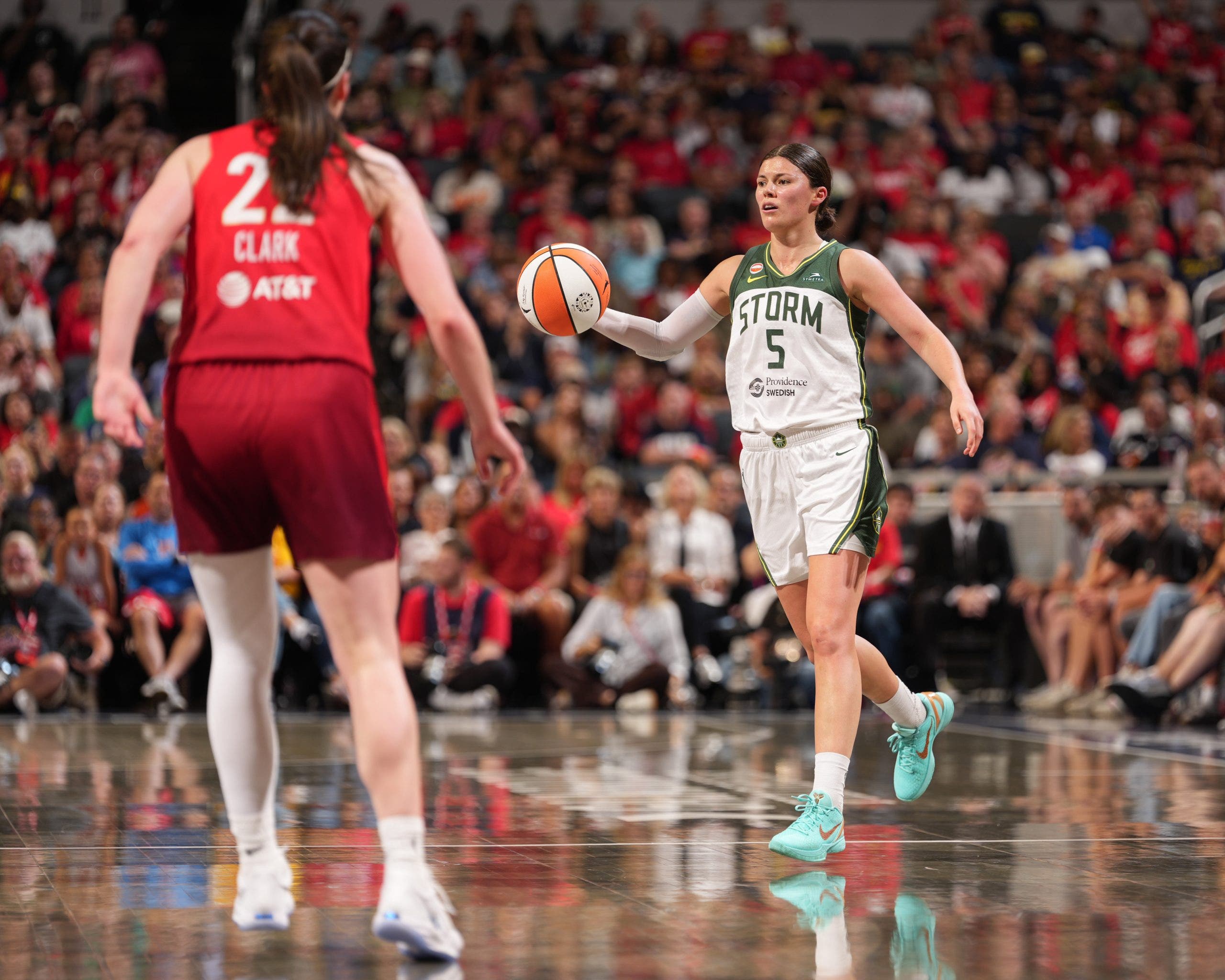Caitlin Clark has WNBA's first 40-10 game as Fever beat Seattle Storm
