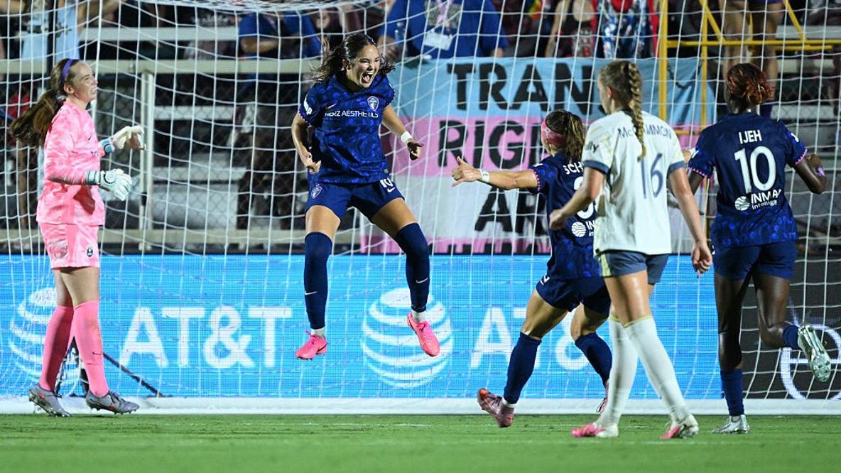Ashley Sanchez scores twice as Seattle Reign lose 3-1 to North Carolina Courage