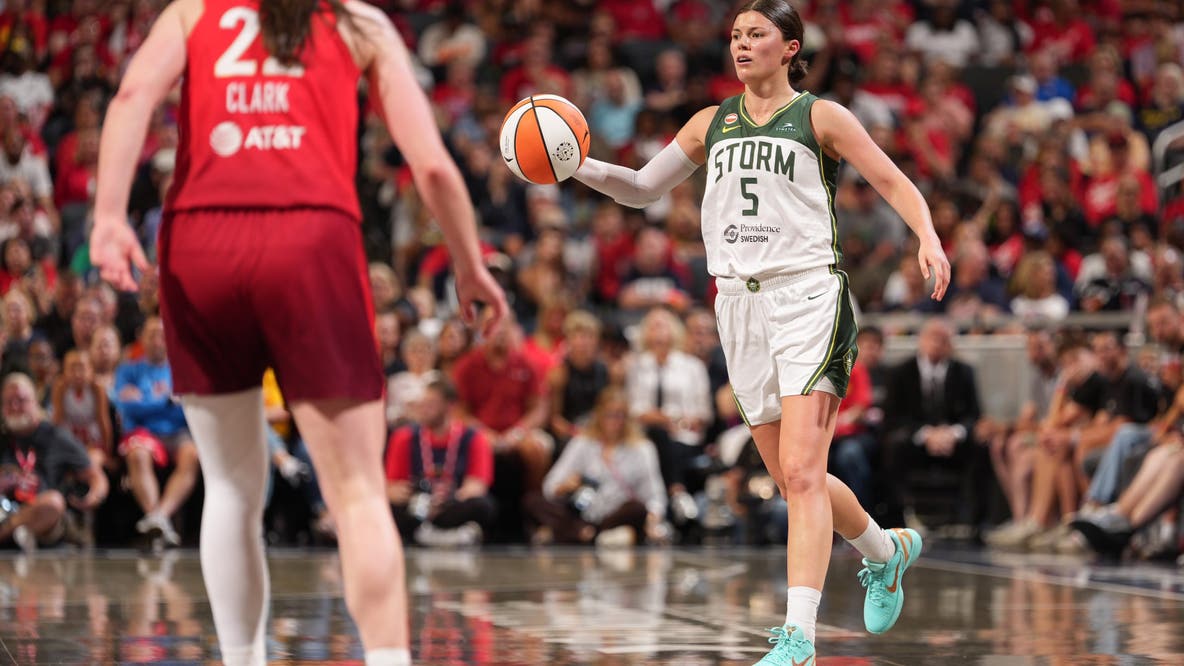 Caitlin Clark has WNBA's first 40-10 game as Fever beat Seattle Storm