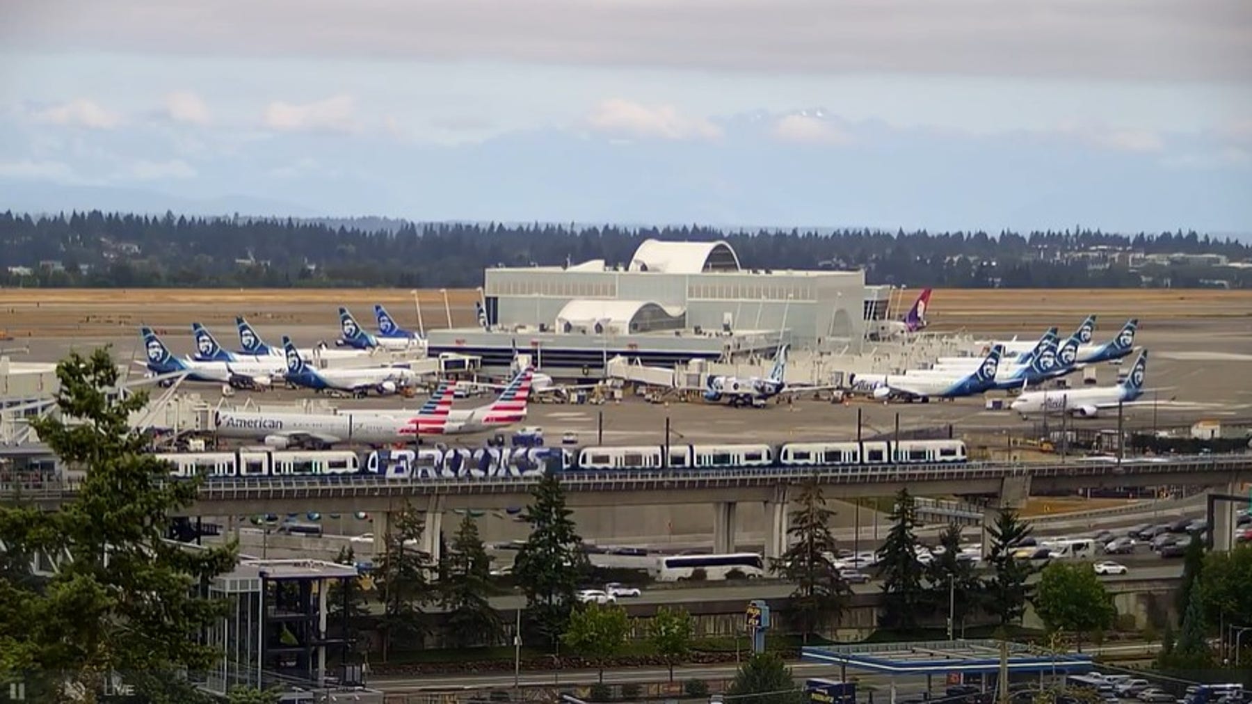 Seattle airport gets $1.1B to begin major construction project