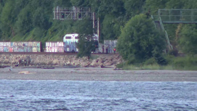 Woman hit, killed by Sounder train in Seattle