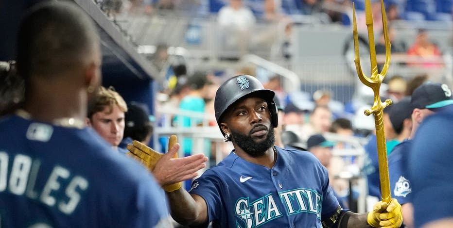 How to watch Saturday's Cubs vs. Seattle Mariners game on FOX 13