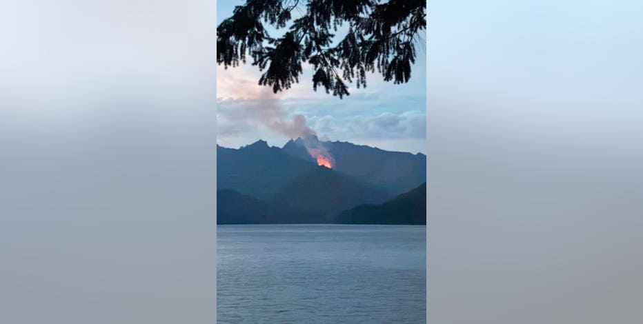 Three Queens Fire burns amid Red Flag Warning in Kittitas County, WA