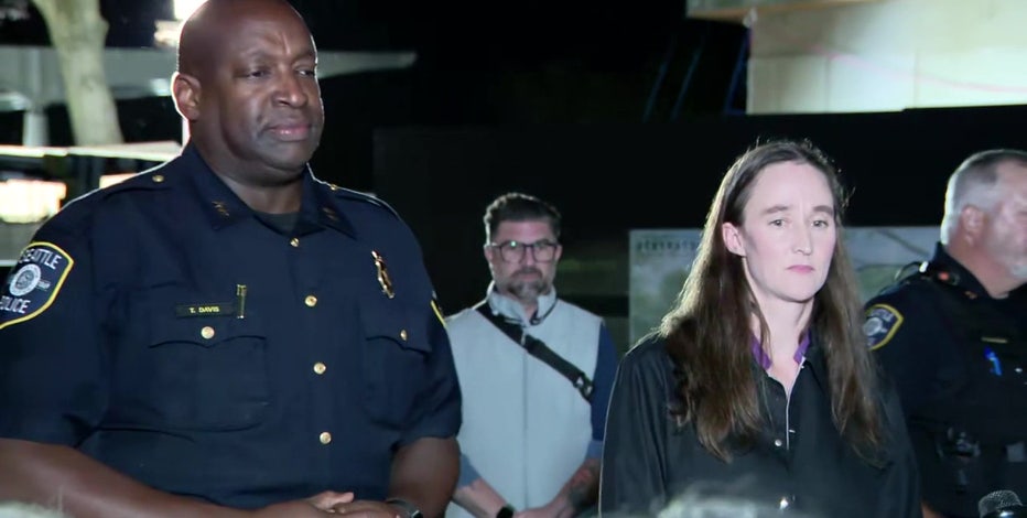 Why did it take hours for a press conference on the Bite of Seattle shooting?