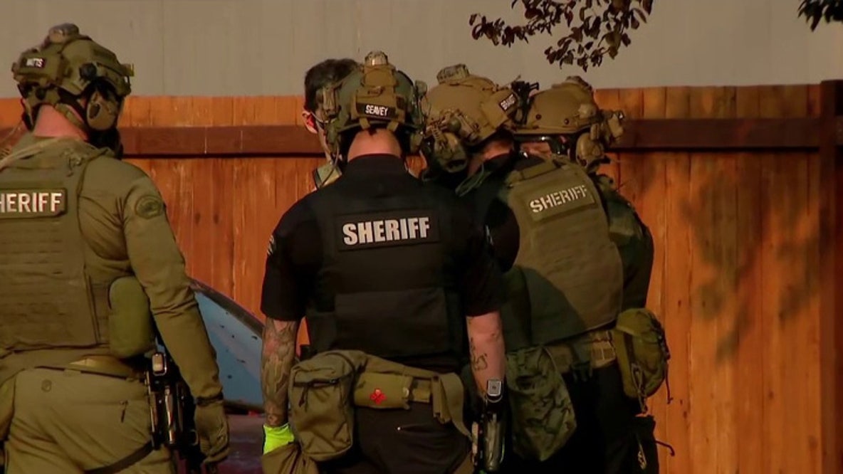 SWAT responds to deadly stabbing near Bonney Lake, WA; suspect in custody