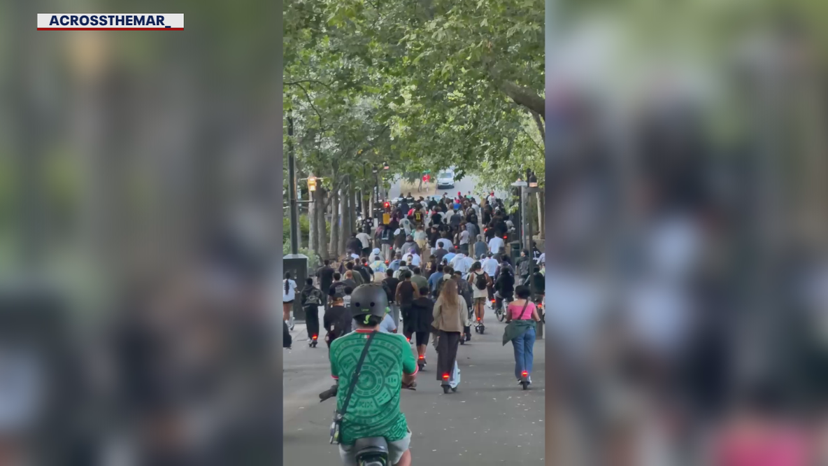 ‘Lime Scooter takeover’ event floods Seattle with riders