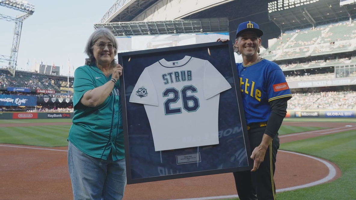 Olympia, WA grandma builds community with one extra Mariners ticket