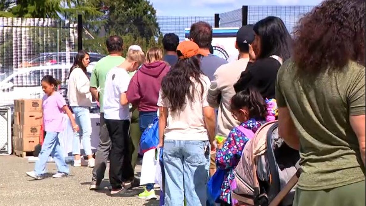 Tacoma police health, safety fair offers free school supplies