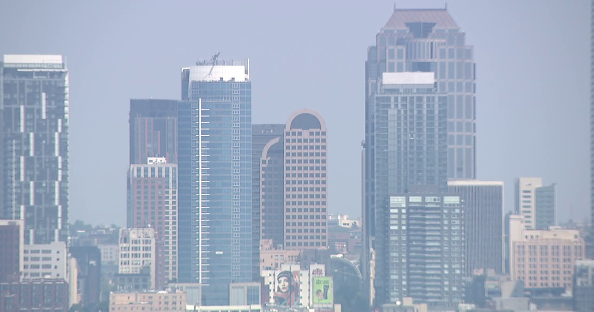 Wildfire smoke and extreme heat disrupt summer plans across Seattle