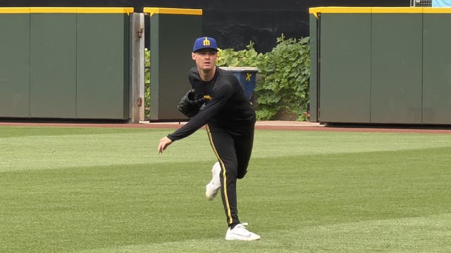 Kade Anderson arrives ahead of MLB debut; Seattle Mariners activate Carlos Vargas