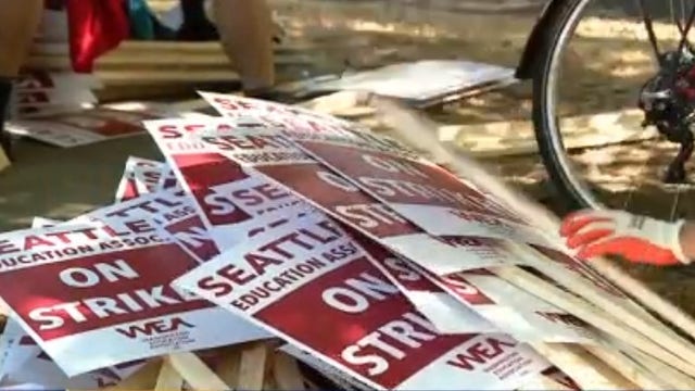 Seattle school strike threat leaves parents scrambling