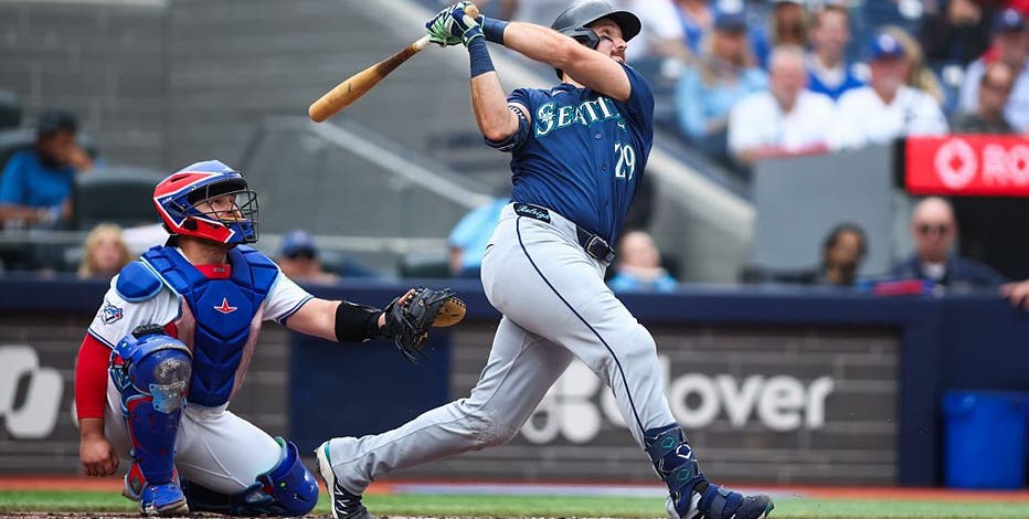 Seattle Mariners Cal Raleigh named American League Player of the Week