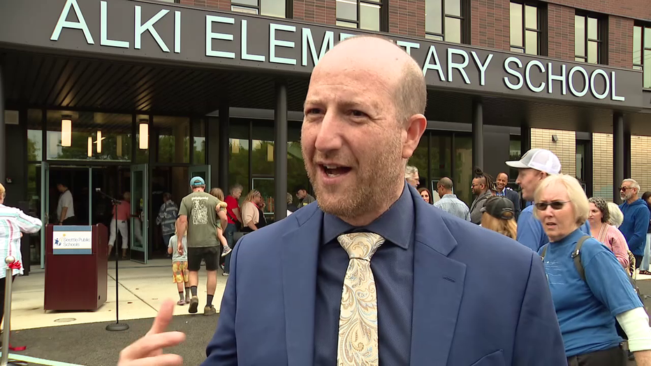 Ben Shuldiner SPS Superintendent At Alki Elementary School Grand Opening