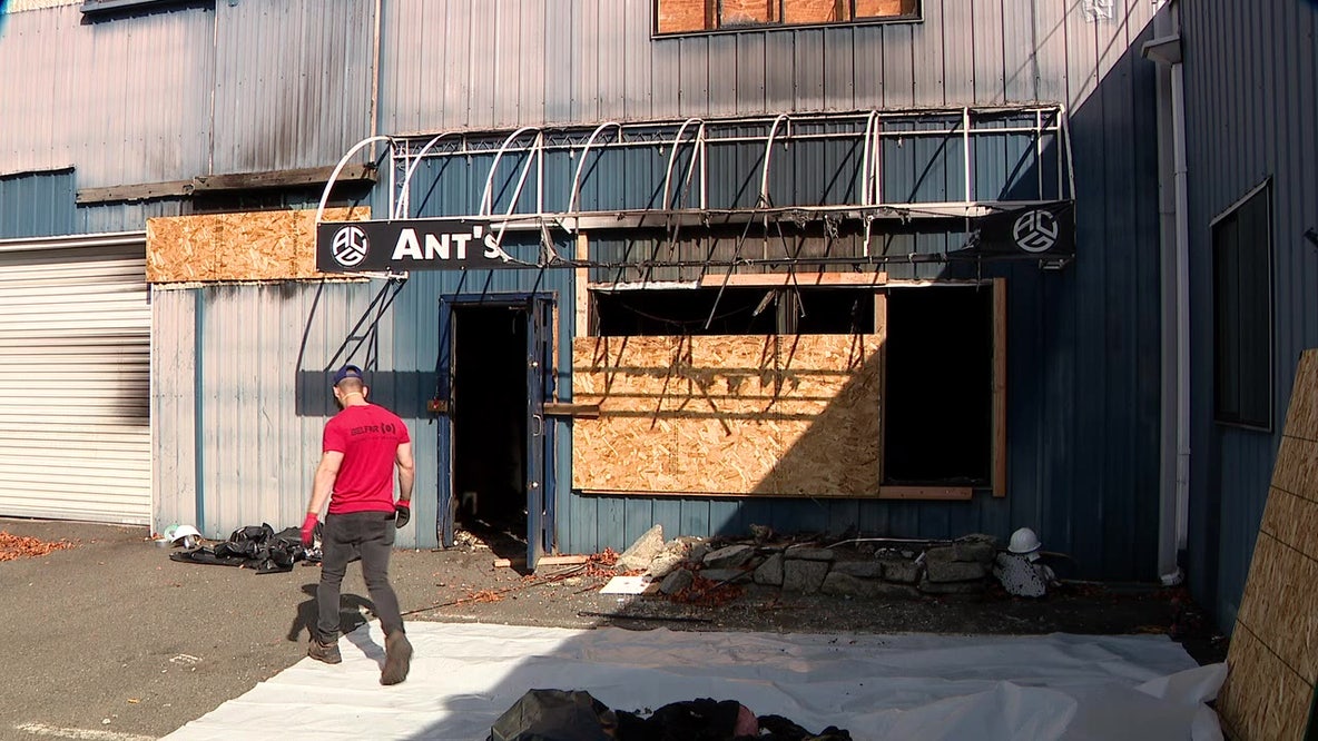 Seattle community garage rebuilds after unsolved arson