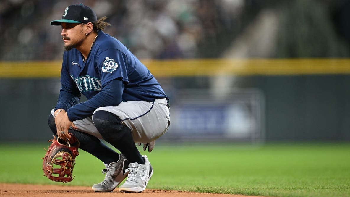 Seattle Mariners on verge of playoff elimination after 5-3 loss to Rockies