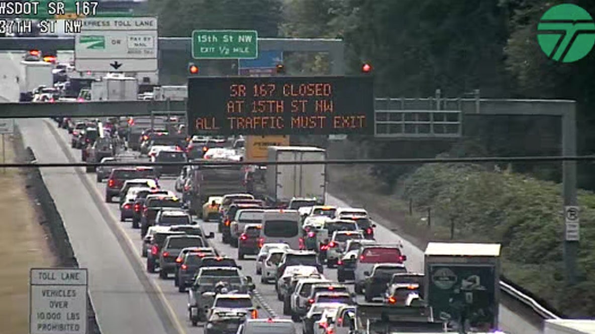 Fatal collision closes southbound lanes of SR-167 near Auburn, WA