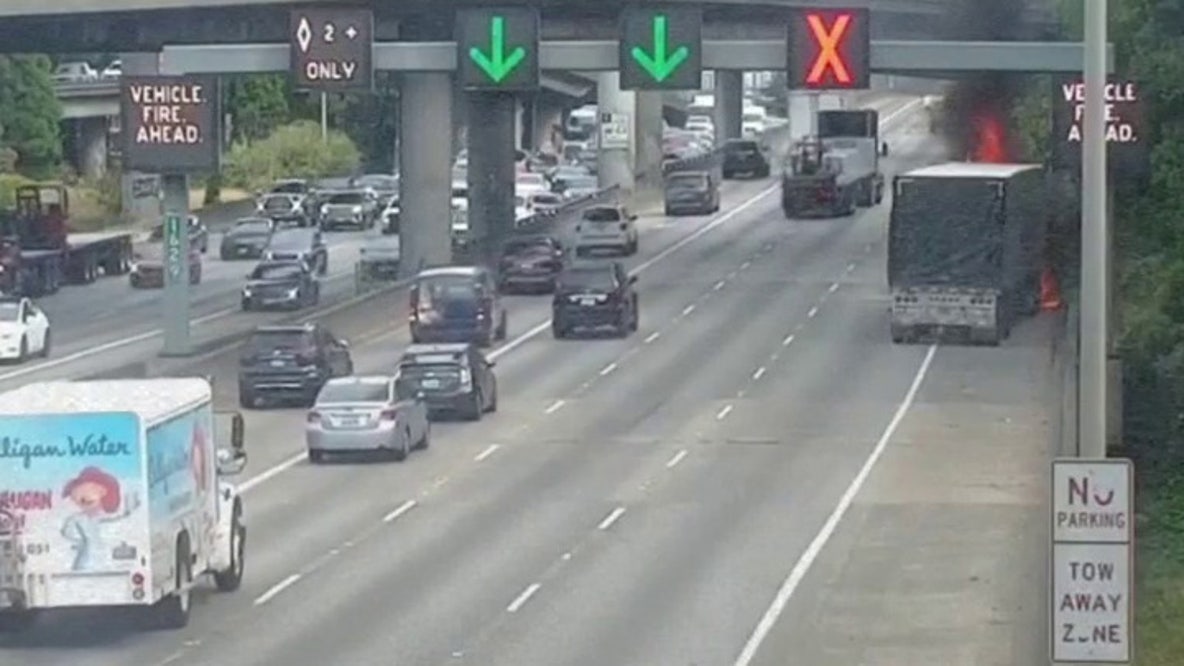 Semi-truck fire slows northbound I-5 traffic near downtown Seattle