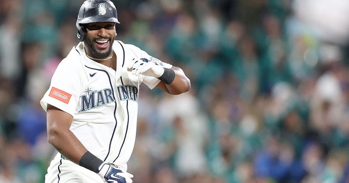 Lazaro Montes hits T-Mobile Park record 474-foot home run, but Seattle Mariners lose 10-4 to Rangers