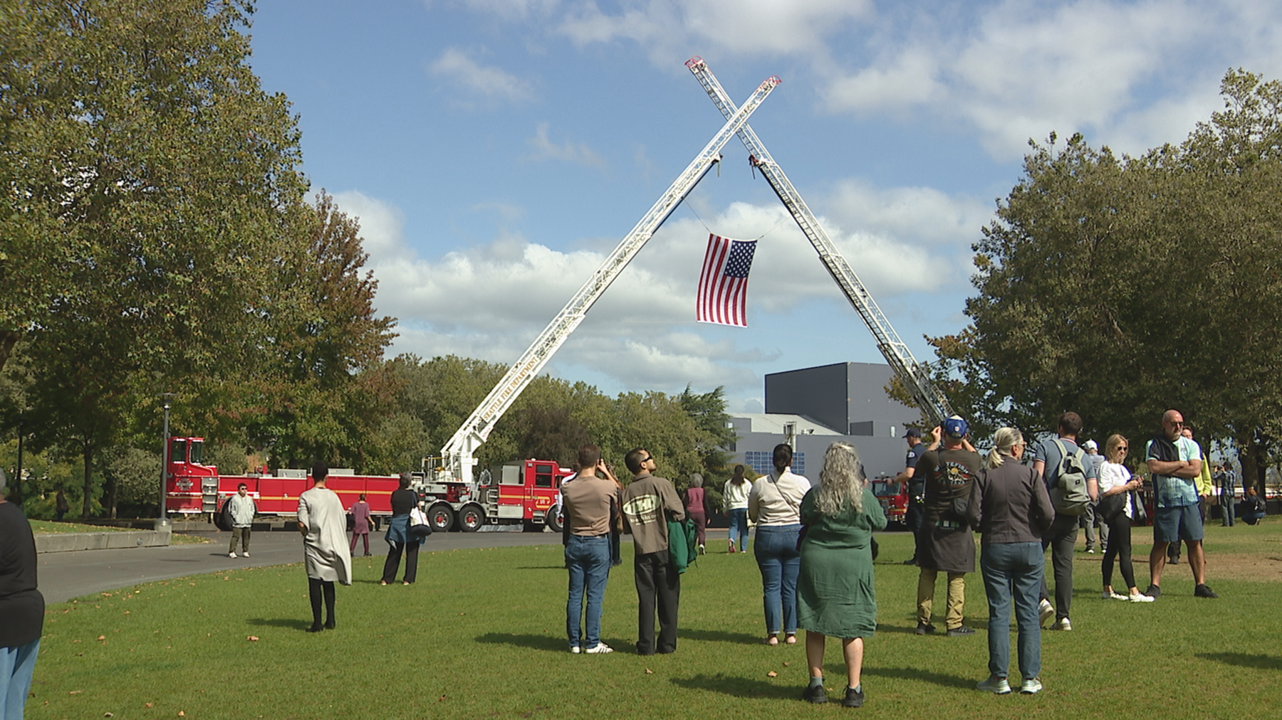 World Trade Center survivor shares story of 9/11 at Seattle memorial