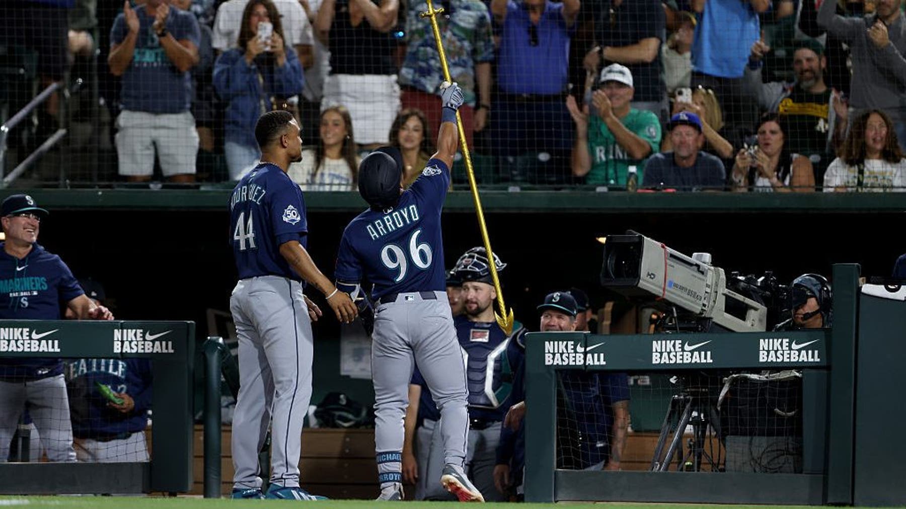 Seattle Mariners beat Athletics 19-1 for largest victory margin in team history