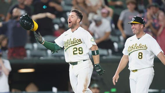 Eduard Bazardo allows walk-off homer to Donovan Walton as Seattle Mariners lose 6-5 in 10 to Athletics