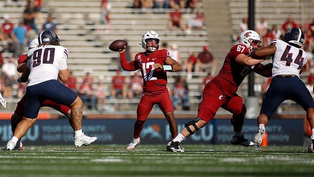 Caden Pinnick's three TDs lead Washington State 48-7 over Duquesne for first win