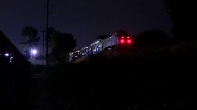 Man hit, killed by Sounder train in Kent, WA