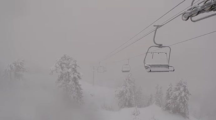 WA Cascades first snow of the season: Here's a look at the mountain passes, ski resorts