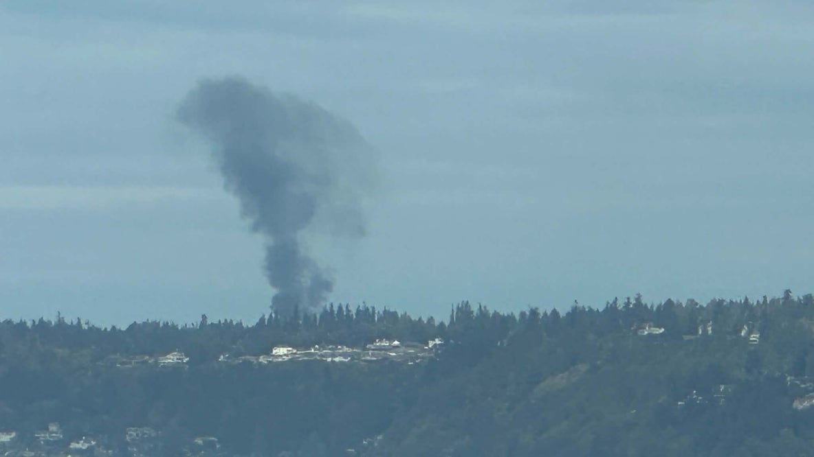 Multiple injured in small airplane crash at WA's Paine Field