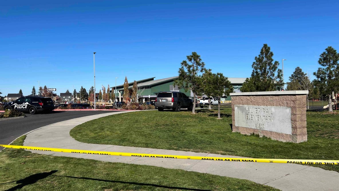 Multiple victims, suspect dead in Bend, OR elementary school shooting