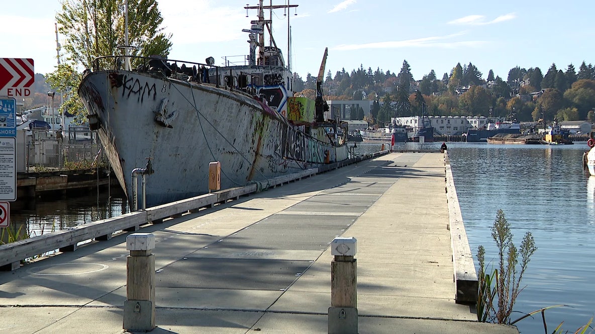 Removal of Seattle ‘graffiti ship’ could cost $600K–$800K