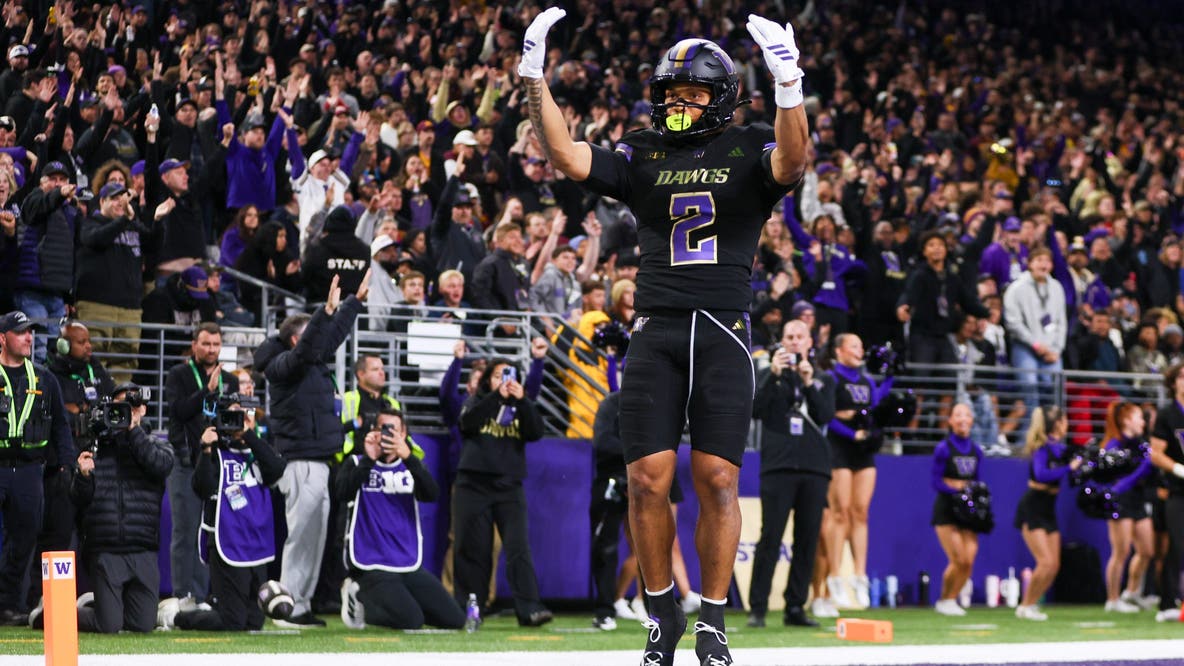 How to watch the UW Huskies at USC Trojans