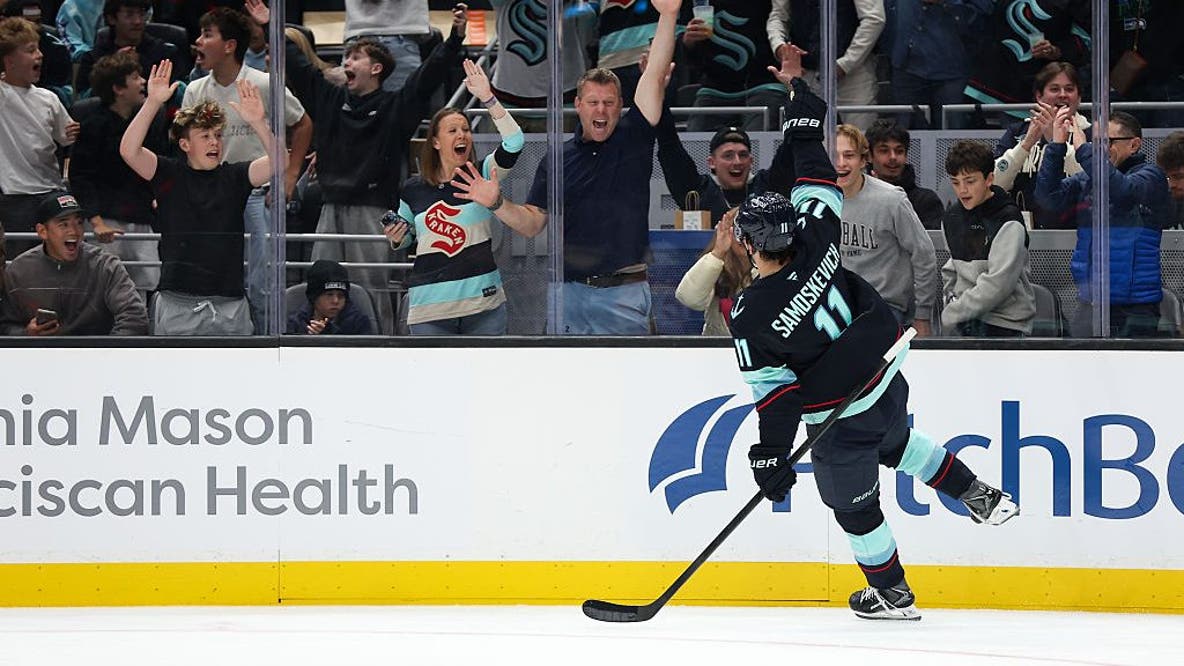 Mackie Samoskevich scores twice as Seattle Kraken blow out Flames 6-1 in home opener