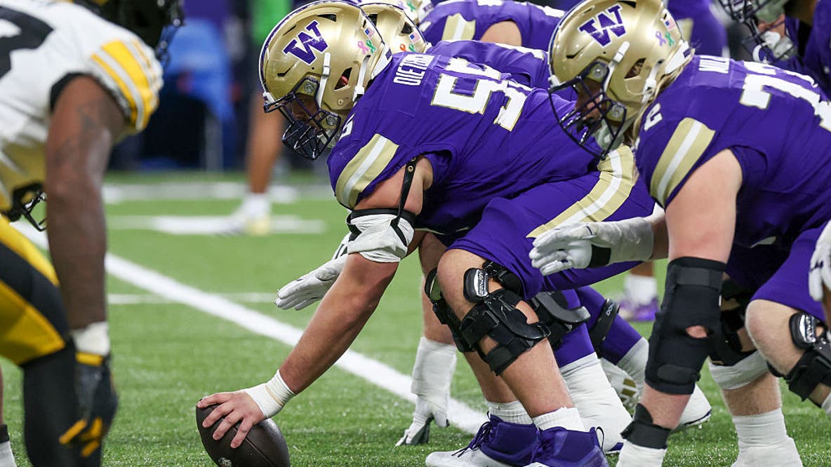 How to watch UW Huskies vs Purdue
