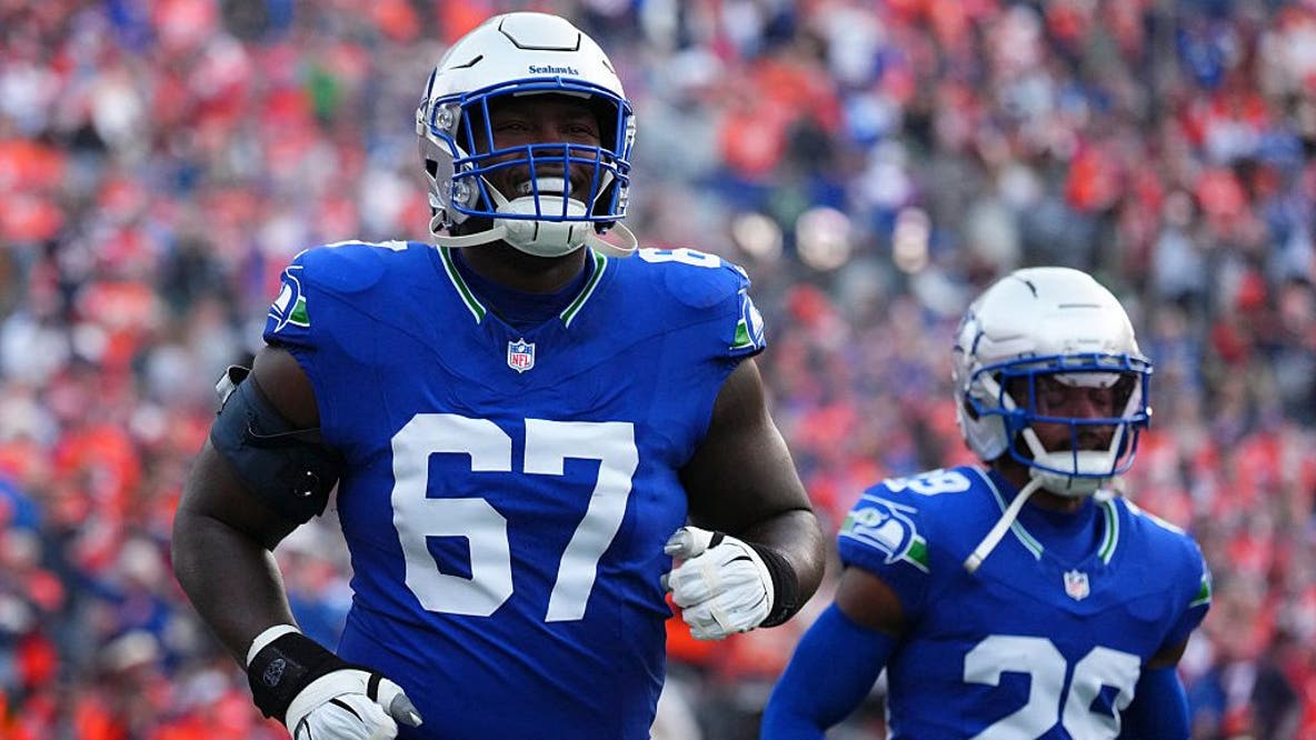 Seahawks evaluating injuries to Charles Cross, Rashid Shaheed