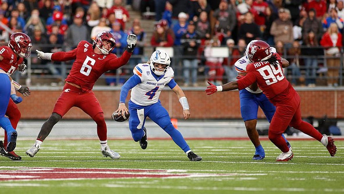 WSU drops fifth straight, falls 31-10 to Boise St.