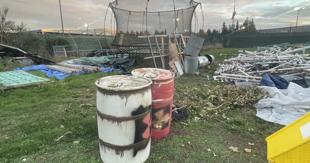 Arlington, WA haunted house shuts down over strict codes, sends monsters to Stanwood