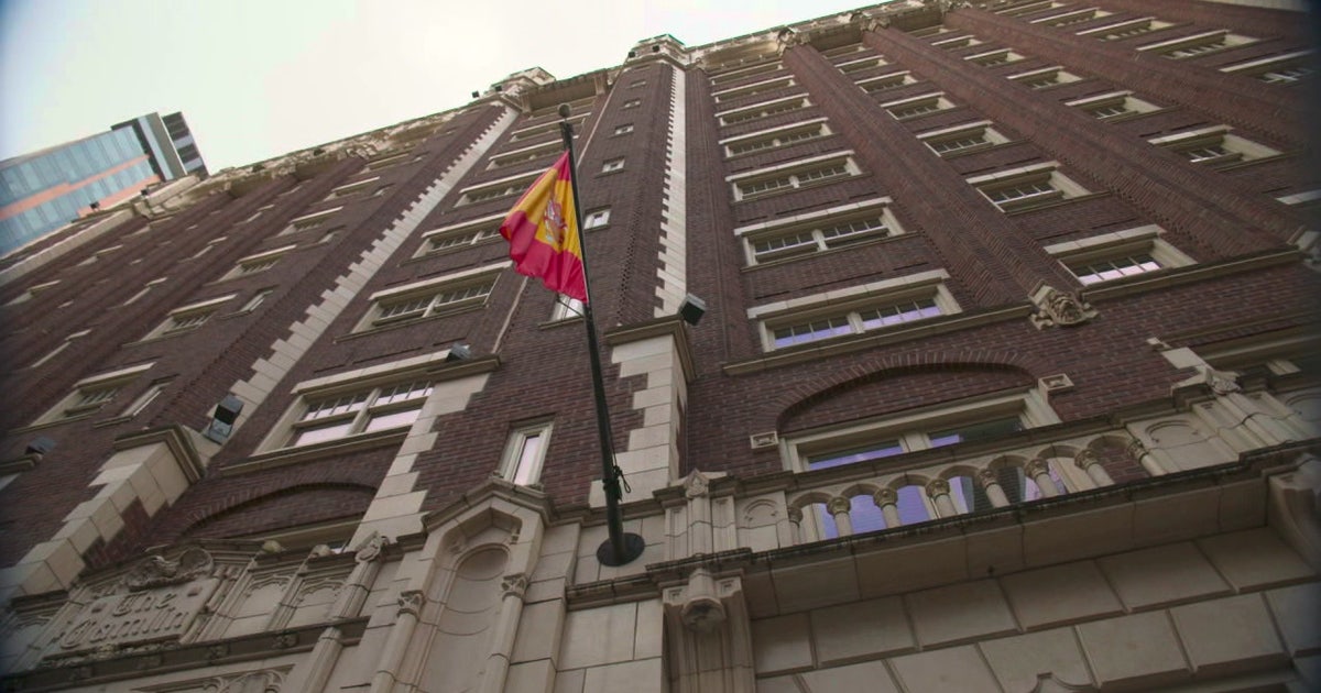 Seattle's Camlin Hotel turns 100, with famous guests and ghost stories