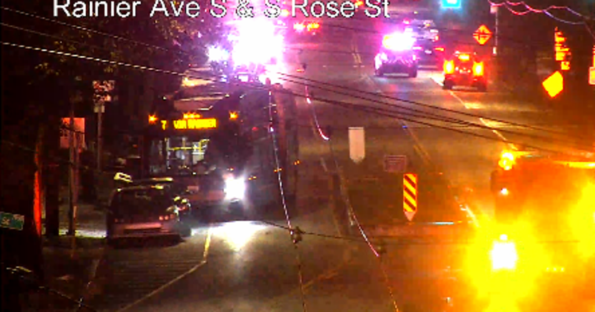 2 injured in South Seattle shooting, possibly on bus
