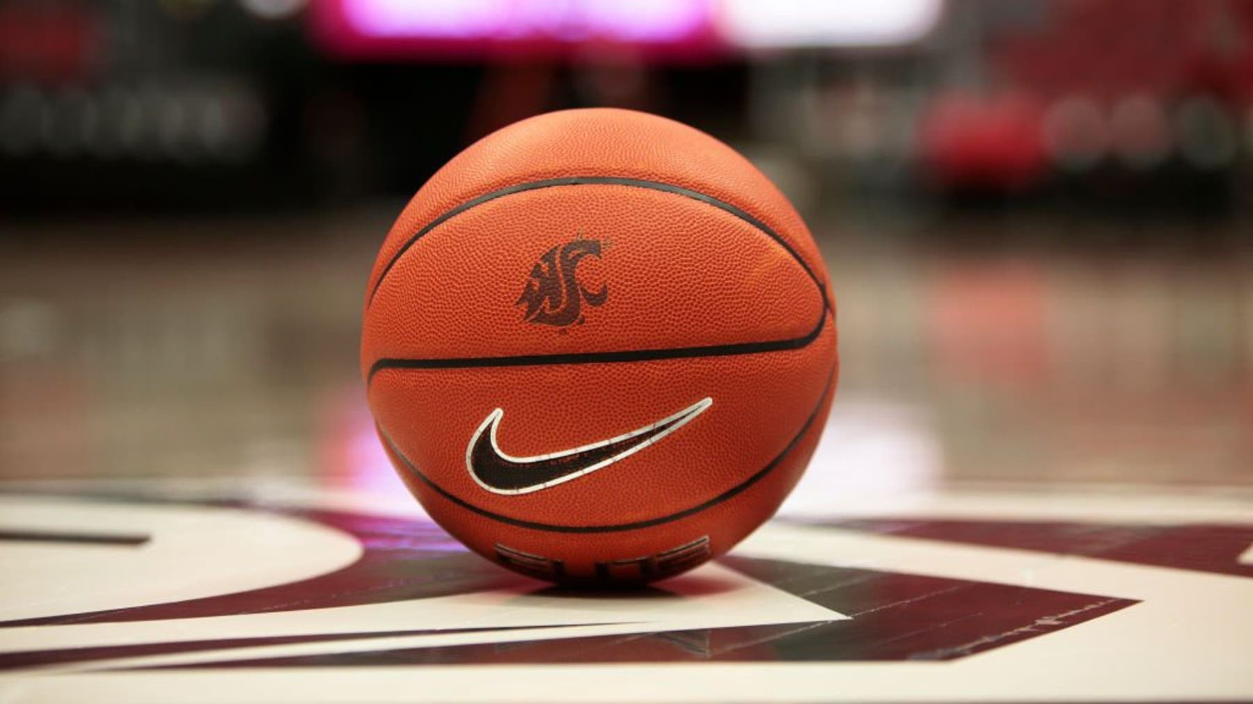 Washington State to play Hawaii at Angel of the Winds Arena