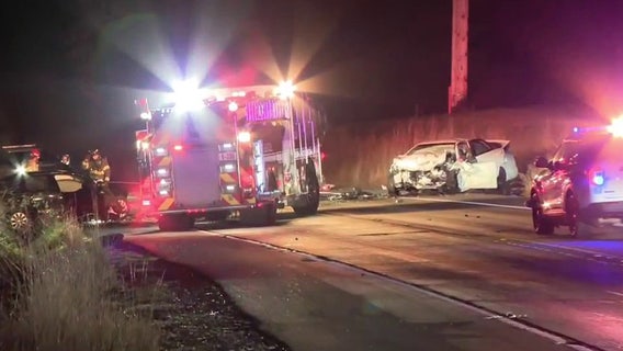 SR-164 reopens near Enumclaw, WA, following deadly head-on crash