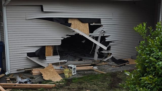 Everett, WA homeowner feels lucky after truck crashes into duplex condo
